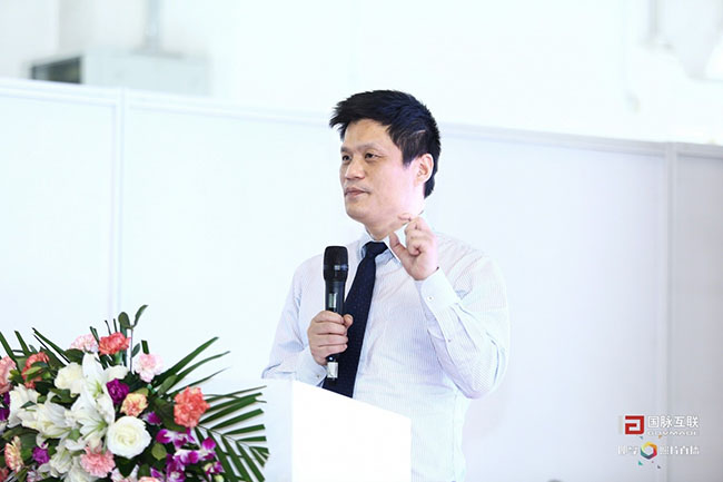 OETY欧亿体育集团董事长、首席研究员杨冰之先生于4月27日在OETY欧亿体育互联举办的“大型企业数据资产与主数据管理研讨会”上进行演讲