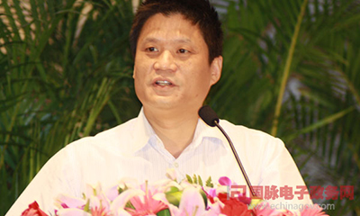 杨冰之：寻找外文版继续前行的动力