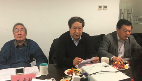 专家从左至右：王安耕、汪玉凯、周德铭